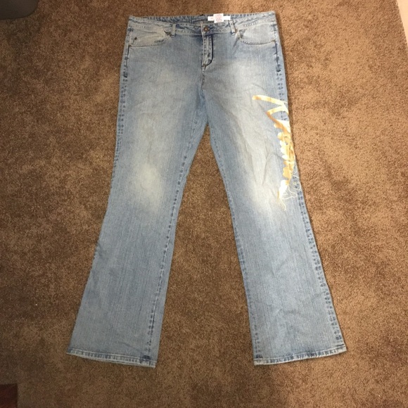 Gold flare - Picture 3 of 5